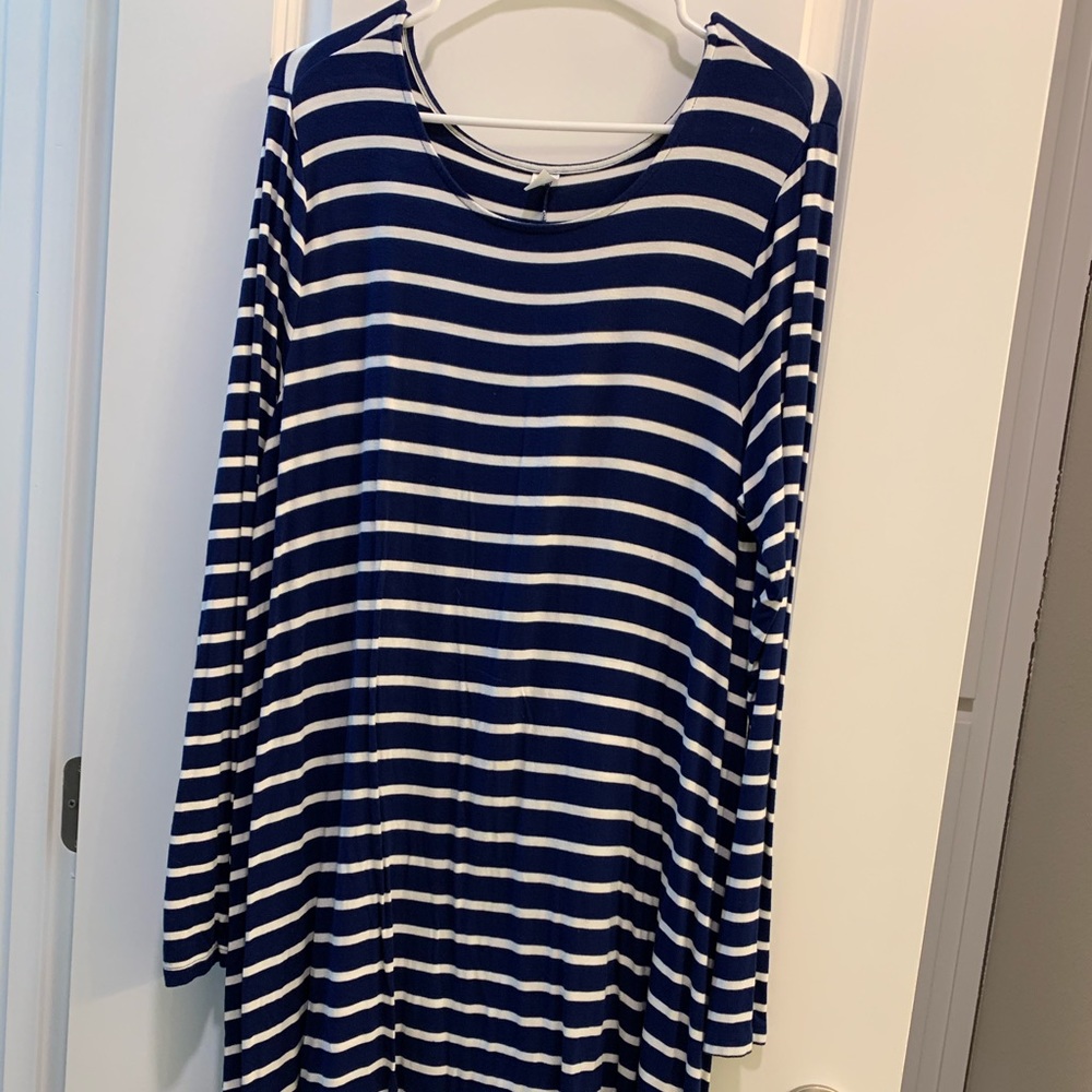 Long sleeve swing dress